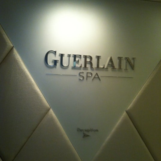 Das Foto wurde bei Guerlain Spa At The Waldorf Astoria von Sunlovanyc am 8/20/2012 aufgenommen