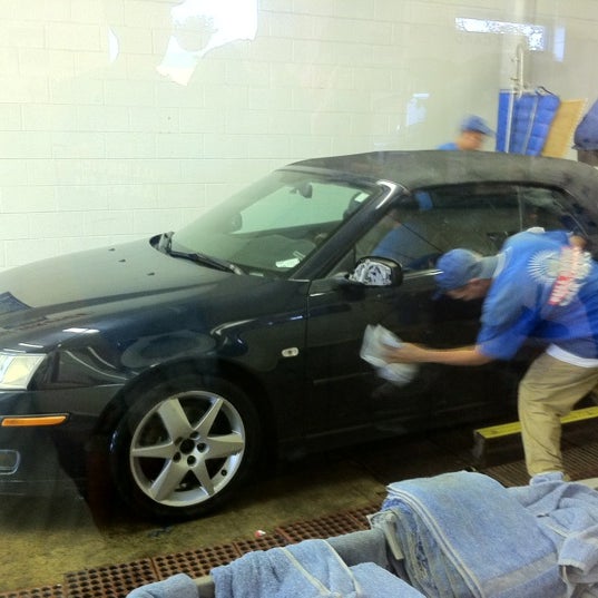 Full Service Car Wash Brookfield, WI
