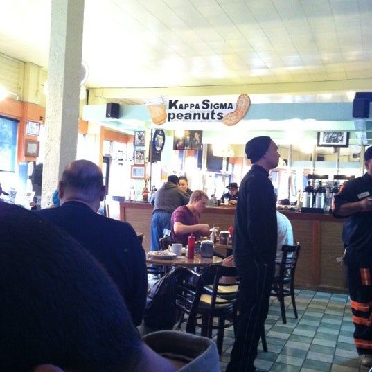 Photos at Peanuts Deluxe Cafe Downtown San Jose 29 tips from 805 visitors