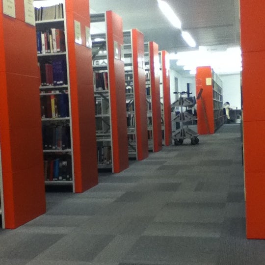 Photo taken at Forum Library by Ly D. on 3/18/2012