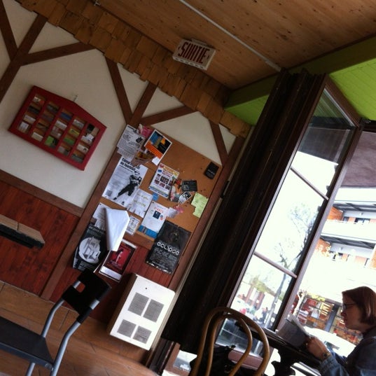 Photo taken at Café des Bois by Mills on 5/12/2012