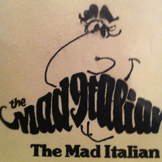 รูปภาพถ่ายที่ The Mad Italian โดย David L. เมื่อ 7/4/2012