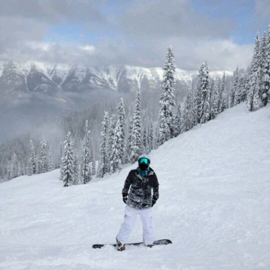 2/27/2012 tarihinde Gayle D.ziyaretçi tarafından Fernie Alpine Resort'de çekilen fotoğraf