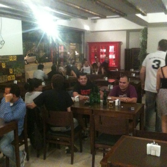 Foto tirada no(a) Bicofino Bar e Restaurante por Eduardo S. em 3/4/2012
