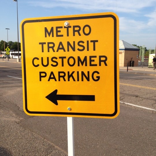 Maplewood Mall Transit Center Maplewood, MN