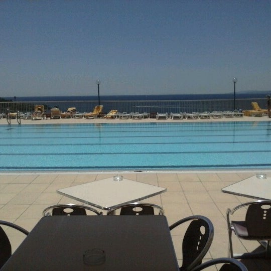 Das Foto wurde bei Hotel Almadraba Park von VinsAndRoses am 6/20/2012 aufgenommen