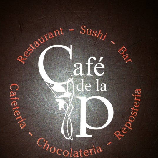 รูปภาพถ่ายที่ Café de la P โดย Javier E. เมื่อ 2/17/2012