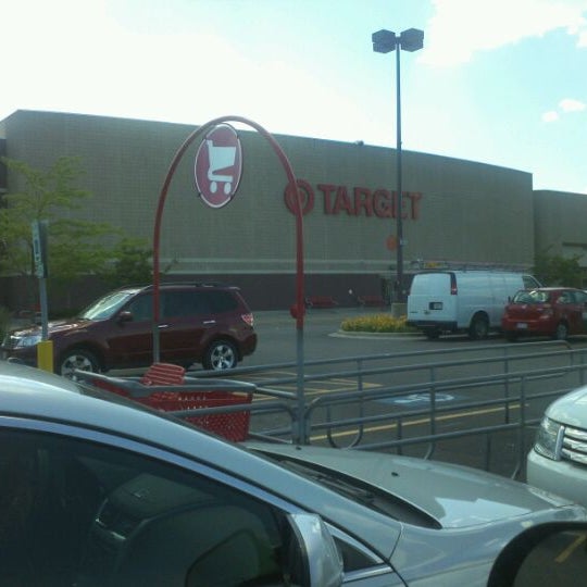 Target Grand Hunt Center Gurnee, IL