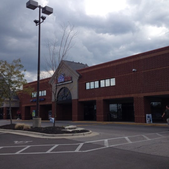 Kroger 1585 Square Dr