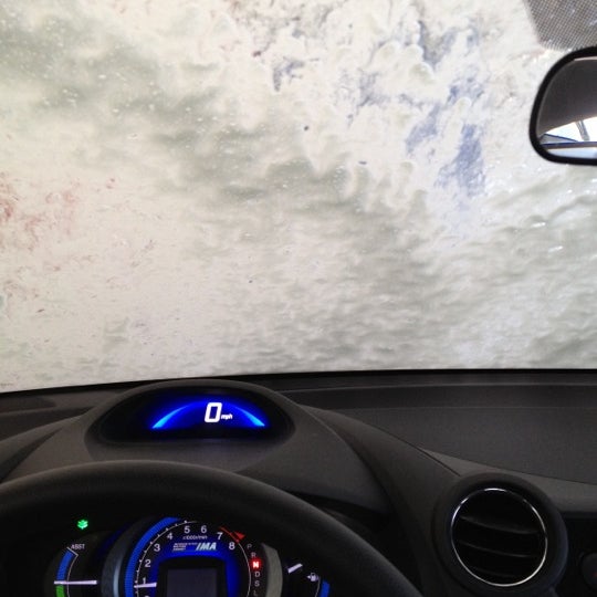 Boomerang Carwash Car Wash