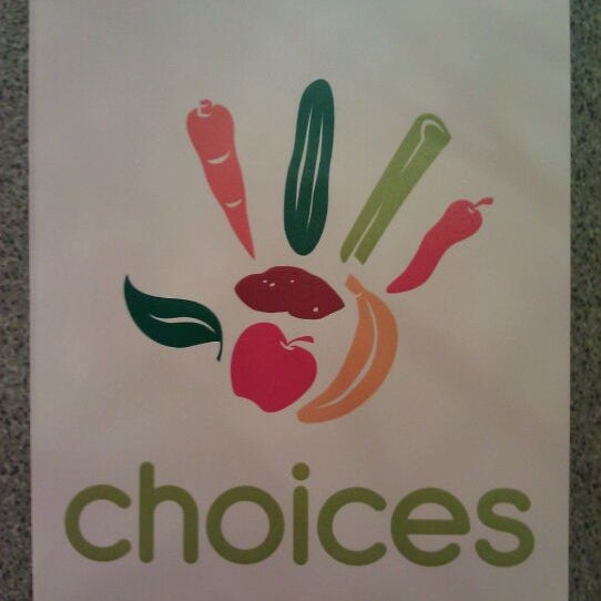Das Foto wurde bei Choices Cafe von Jo L. am 6/10/2012 aufgenommen