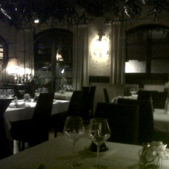 Снимок сделан в Restaurante Las Botas пользователем Mayte P. 3/22/2012