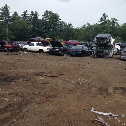 Holland Junkyard/ used Auto Parts North Billerica, MA