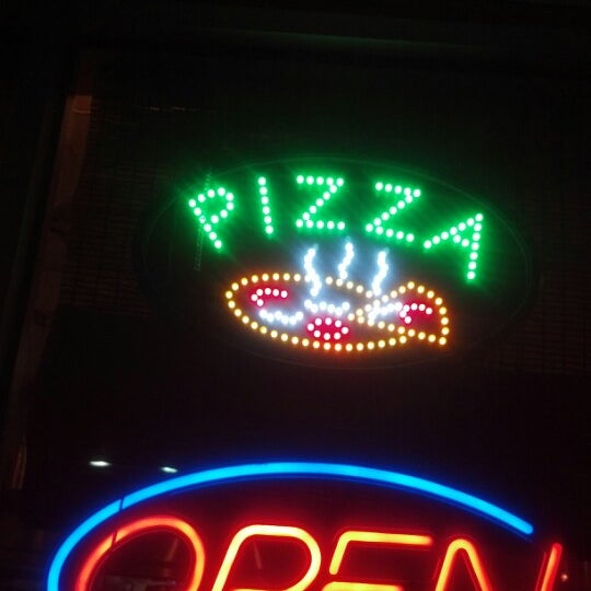 8/11/2012にLars-Erik R.がBross Pizzaで撮った写真