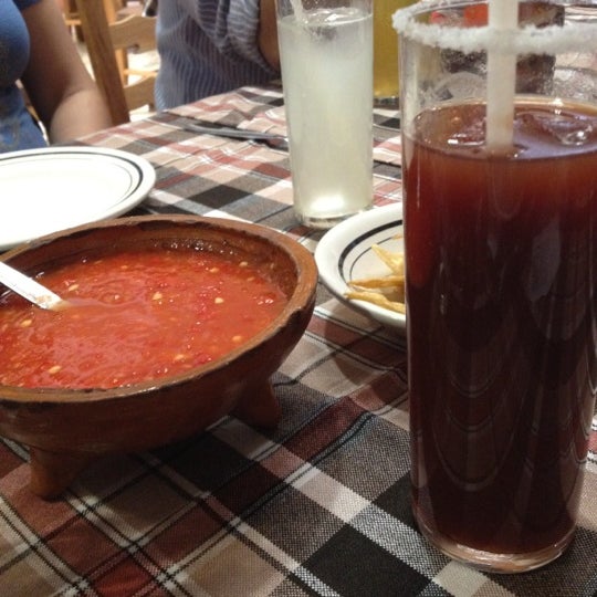 3/19/2012 tarihinde Geo d.ziyaretçi tarafından Restaurante Bar Nuevo Leon'de çekilen fotoğraf