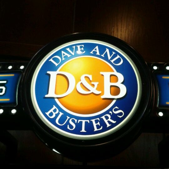 Photo taken at Dave &amp; Buster&#39;s by Rich U. on 2/21/2012