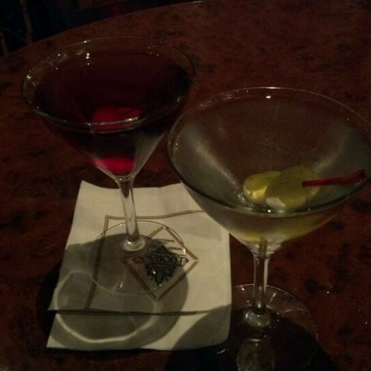 Photo taken at Roxy&#39;s Bar &amp; Lounge by Jaime R. on 5/13/2012
