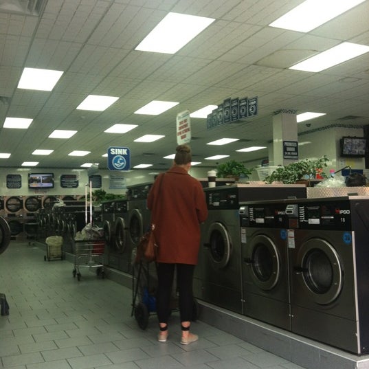 Grand Central Laundromat (Now Closed) East Williamsburg Brooklyn, NY