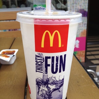 Снимок сделан в McDonald&#39;s пользователем Juwan K. 7/28/2012