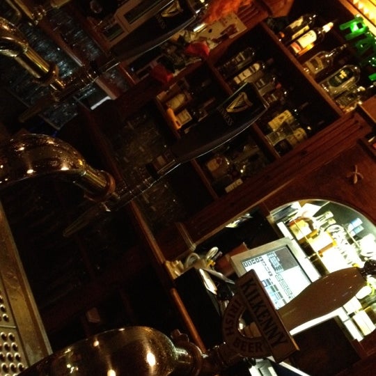 Photo taken at O&#39;Kellys Irish Pub by Marco S. on 3/15/2012