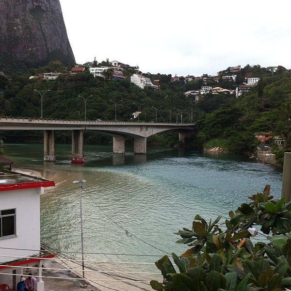 Praia dos Amores - Praia em Joá