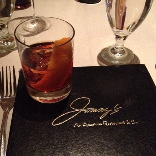 Foto diambil di Jimmy&#39;s An American Restaurant oleh Linz S. pada 4/16/2012