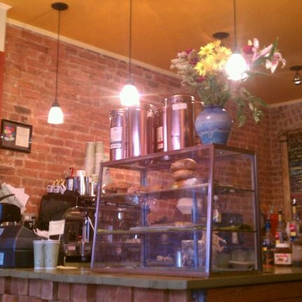 2/7/2012にTony H.がCentral Cafeで撮った写真