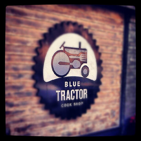 รูปภาพถ่ายที่ Blue Tractor Cook Shop โดย Jeremy H. เมื่อ 7/12/2012
