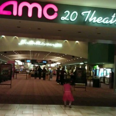 AMC Puente Hills 20 - 40 tips from 5520 visitors