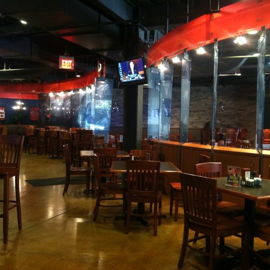 4/9/2012 tarihinde Jill E.ziyaretçi tarafından The Red Ring Bar &amp; Grill'de çekilen fotoğraf