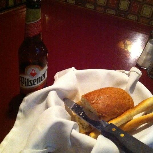 5/16/2012 tarihinde Felix David M.ziyaretçi tarafından Paradise Lobster &amp; Steak House'de çekilen fotoğraf