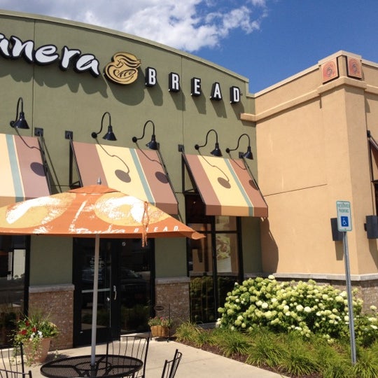 Panera Bread Northeast Grand Rapids 2044 Celebration Dr NE 4