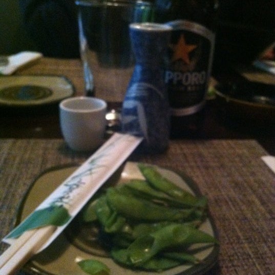 Снимок сделан в Bistro Ka Japanese Restaurant пользователем Andrea G. 6/11/2012