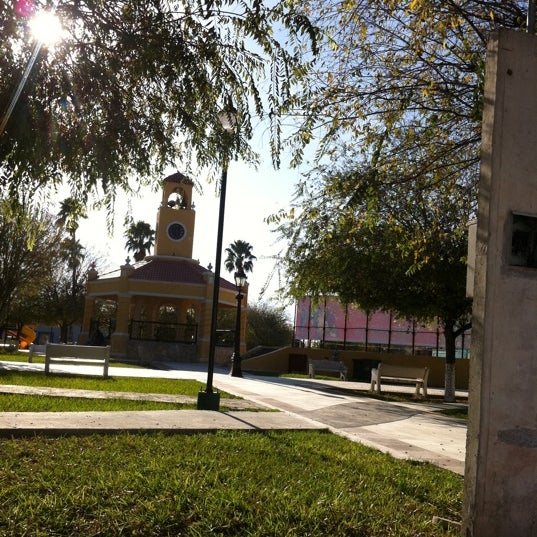 Plaza Principal De General Zuazua 2 tips de 87 visitantes Plaza Principal De General Zuazua 2 tips de 87 visitantes