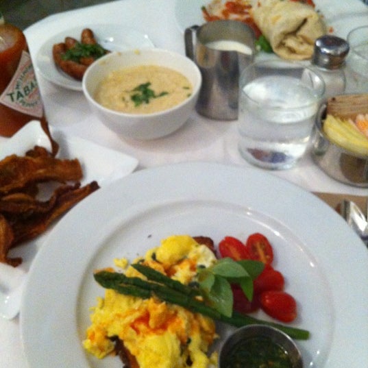 8/26/2012 tarihinde Bil S.ziyaretçi tarafından Good Restaurant'de çekilen fotoğraf