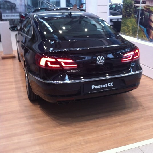 Foto tomada en Volkswagen Автоцентр Россо Моторс  por Игорь el 7/15/2012