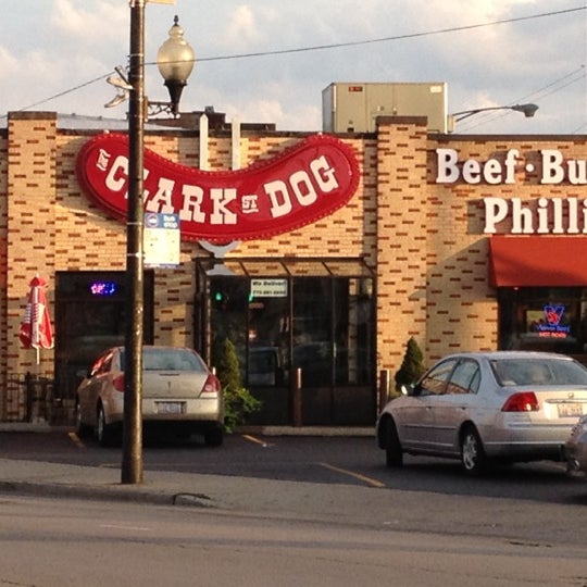 Photo taken at The Clark Street Dog by Becky H. on 7/27/2012