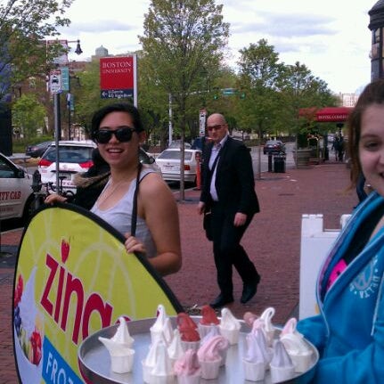 Photo taken at Zinga! Kenmore Sq. Boston by Danielle S. on 4/24/2012
