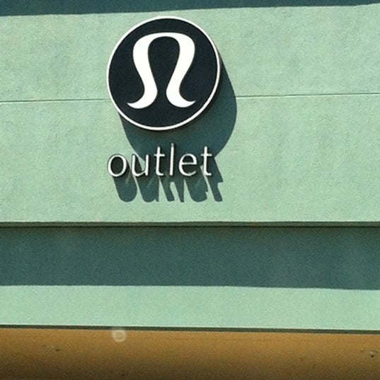 biggest lululemon store in singapore for sale