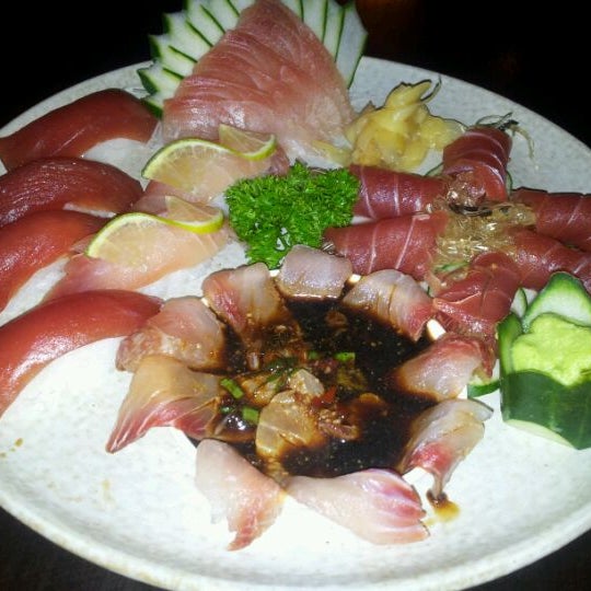 Das Foto wurde bei Sushi Temakeria Doo Doo von Braulio am 4/10/2012 aufgenommen