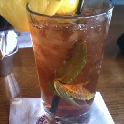 Try the pomegranite iced tea with fresh mint, pineapple and lemon. Yum!!