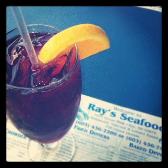 Photo taken at Ray&#39;s Seafood Restaurant by Ashlee L. on 7/22/2012
