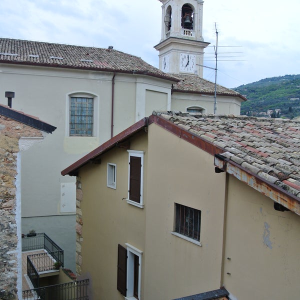 Booked Apartment Al Pescatore through Domessecunda. Amazing little place with great view of the church bell tower.