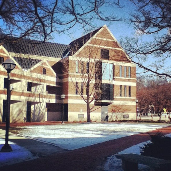 Photo prise au University Of Michigan Alumni Association par Rahmad D. le2/26/2012