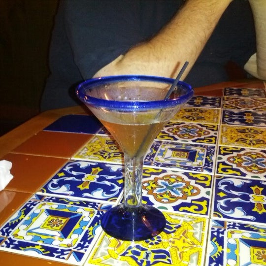 Photo taken at Chili&#39;s Grill &amp; Bar by Josh W. on 6/11/2012