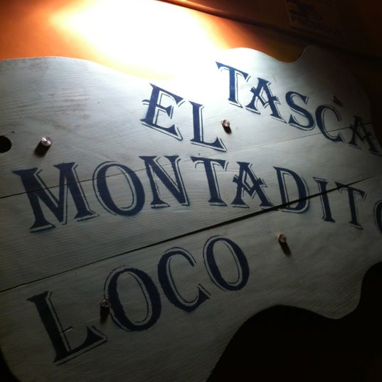 Foto tomada en El Montadito Loco  por Francisco M. el 5/17/2012