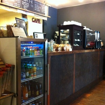 Foto tirada no(a) Cafe One Eight por Jackson em 7/23/2012