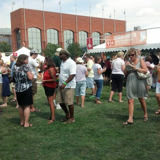 Photo taken at Dig IN, A Taste of Indiana by Melissa D. on 8/26/2012