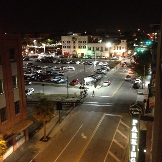 Centro Ybor Parking Garage Parking In Tampa