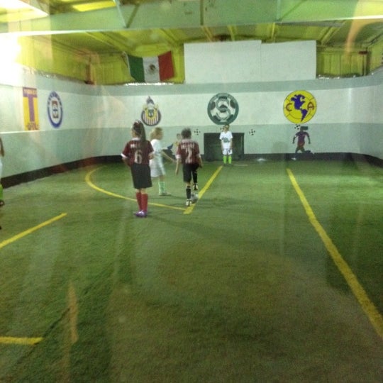 statik indoor soccer